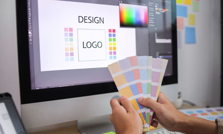 Scopri l’importanza del design grafico e il suo impatto su marketing, comunicazione visiva, brand ed esperienza utente nel mondo moderno.